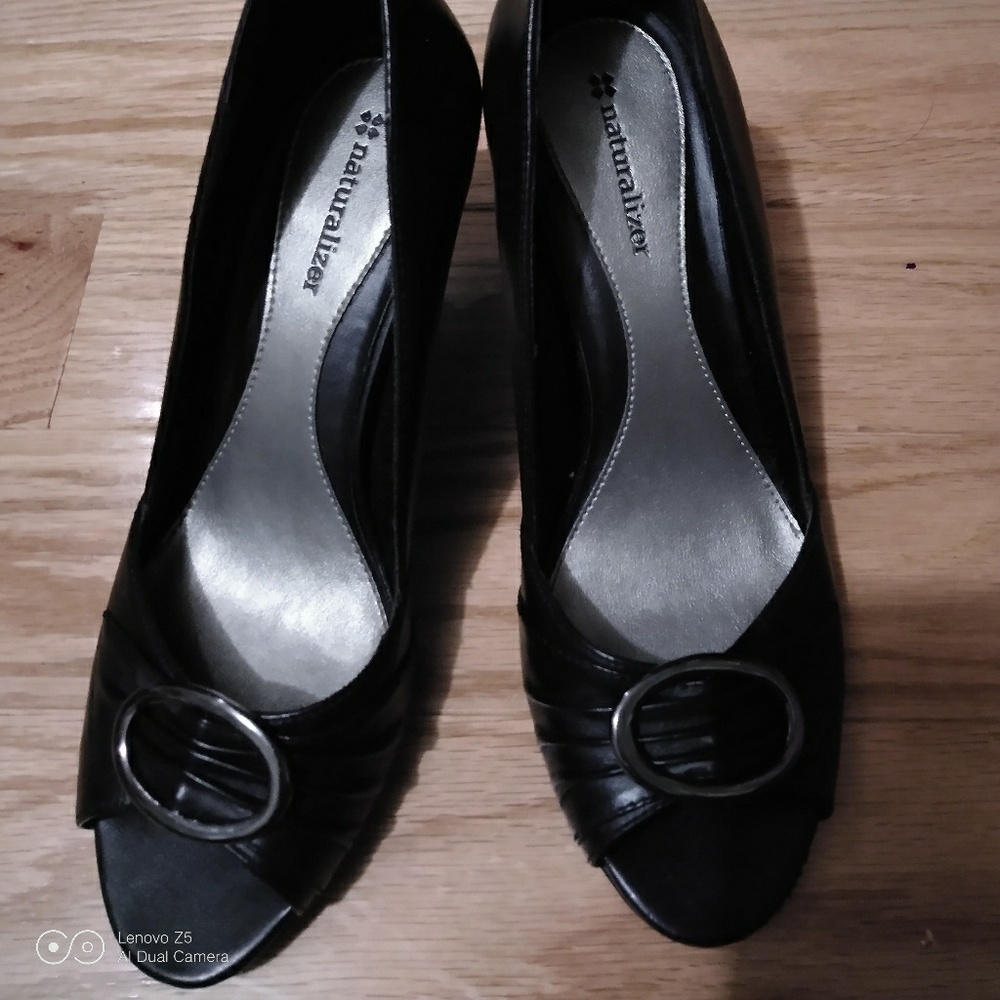 Naturalizer shoes